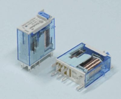 Effektrelä 2 växlande kontakter 24Vdc 8A (46.52.9.024.0040)