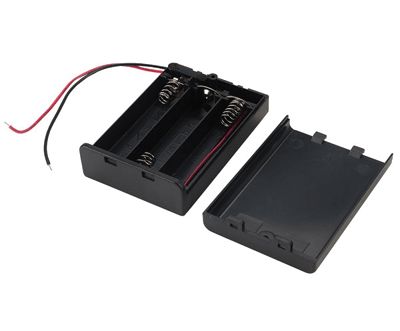 Batterifack med kablar 3xAA/R6