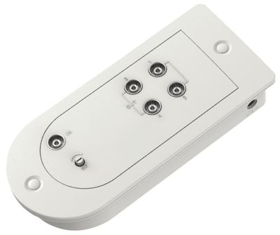 Antennförstärkare med fyra utgångar 20dB 12Vdc/230Vac