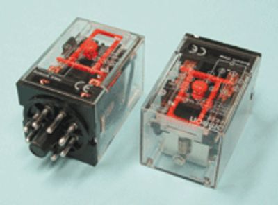 Stickkontakt, 2 växlande kontakter, 24Vdc 10A