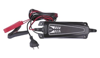 Automatisk laddare 6V/12V 4A för blybatterier