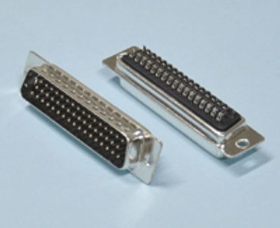 D-kontakt lödbar 50-polig hane