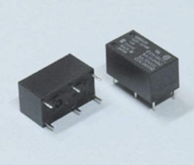 Kretskortrelä 2 slutande kontakter 24Vdc 5A