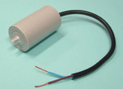 Motorkondensator 6uF 425Vac M8