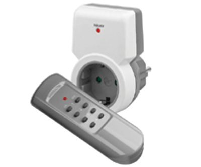 Fjärrstyrd vägguttagbrytare 1100W + fjärrkontroll