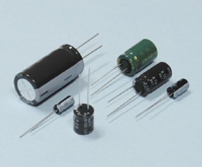 Elektrolytkondensator stående modell 1500uF 6,3V R-5