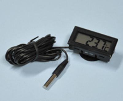 Digital termometer för panelmontering -50...+70 °C