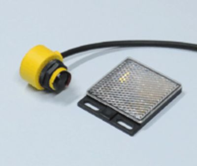 Optisk sensor (spegelreflektion) med kabel M18 PNP 10-30Vdc 3m