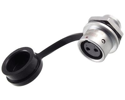 Vattentät husskontakt IP67 2-polig hona