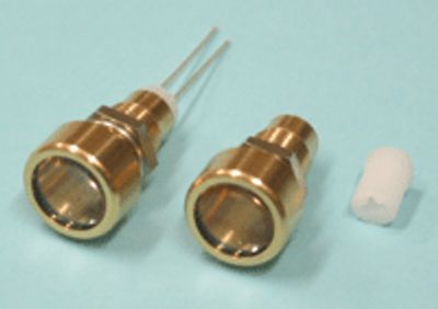 Monteringsfäste med lins för 5 mm LED, förgylld metall Monteringsfäste med lins för 5 mm LED, förgylld metall