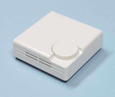 Justerbar rumstermostat öppningsbar +5...+30°C 16A 250Vac * Justerbar rumstermostat öppningsbar +5...+30°C 16A 250Vac *