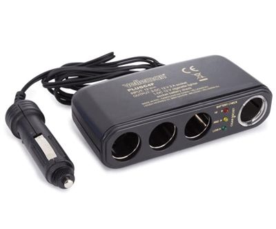 Grenuttag med kabel för cigarettändaranslutning 4-delar 12Vdc 4x2A