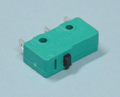 Gränsbrytare med tryckknapp 5A 250Vac