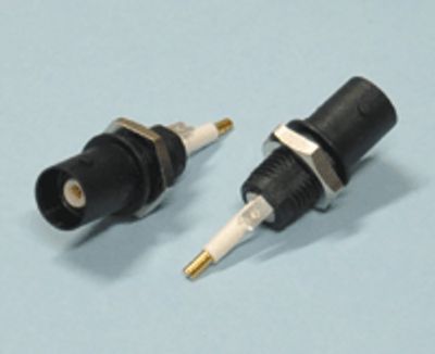 BNC-chassikontakt isolerad mutterfäste 50 ohm svart