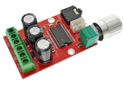 Stereoeffektförstärkare 8W